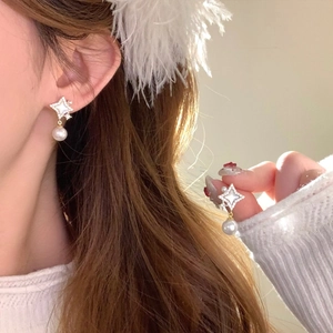 Star Artificial Pearl Drop Earrings Gold Plated Zircon Inlaid With Silver Earring Post Elegant Lightweight Luxury Women Jewelry