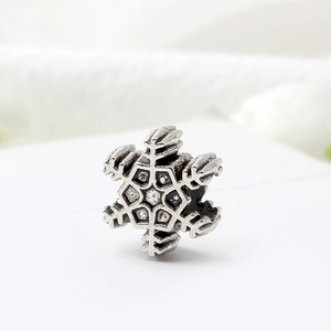 Silver snowflake bead charm with sparkling zircon stones for DIY charm bracelets