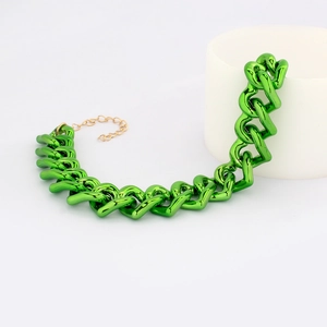Detail of adjustable chunky bright green pet chain necklace with gold lobster clasp