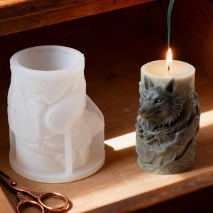 Detailed wolf head relief silicone mold for DIY handmade aroma candles and plaster