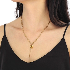 Collier hip hop doré avec pendentif cœur, maille trombone et longue pampille