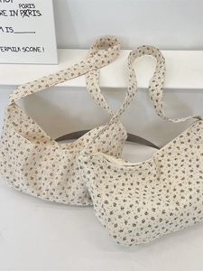 Floral canvas hobo shoulder bag with wide strap for summer casual commuting