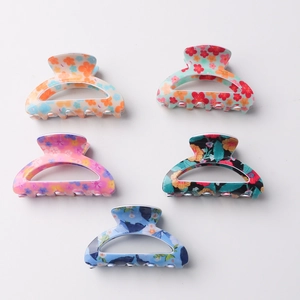 Set di 5 mollette per capelli a semicerchio da 8cm con vari motivi floreali e colori opachi
