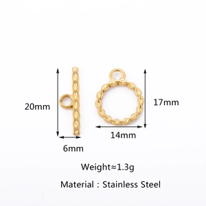 Detailed size view of 18k gold plated stainless steel toggle clasps for DIY jewelry