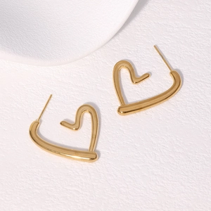 Minimalist gold heart-shaped hollow stud earrings made of high-quality stainless steel