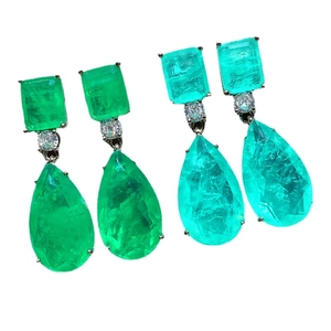 Pear-shaped emerald green water drop earrings with rectangular and round crystals