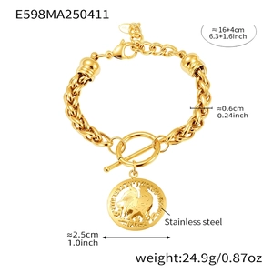 Detail of 18K gold-plated stainless steel thick chain bracelet with toggle clasp and coin