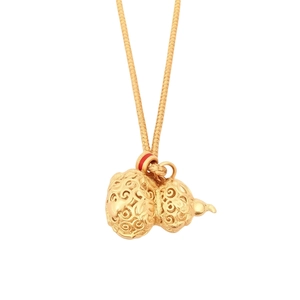 Elegant 24k gold plated hollow gourd pendant necklace with traditional clouds pattern