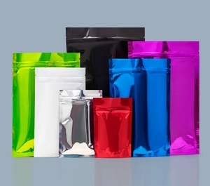 Colorful aluminum foil zip-lock bags in various sizes with high gloss metallic finish