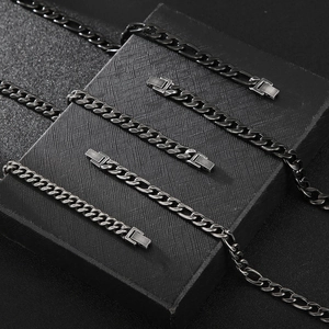Conjunto de collares de cadena cubana negra de acero de titanio con cierre de joyería