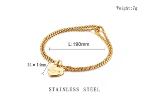 Dettaglio del bracciale a doppio strato con cuore dorato, misure 14x14mm e lunghezza 190mm