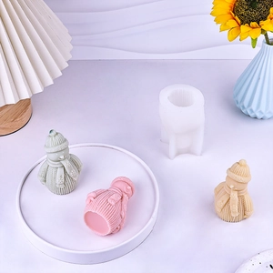 DIY Christmas snowman silicone mold for making scented candles with knitted texture