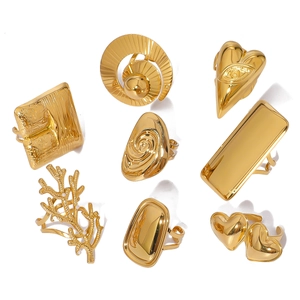 Collection of eight 18K gold plated stainless steel rings in geometric and heart shapes