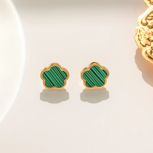 Titanium steel five-leaf clover stud earrings with green stripe inlay in gold finish