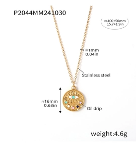 Détails du collier en acier doré avec dimensions et pendentif émaillé de 16mm