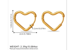 Detail showing dimensions of heart-shaped gold stud earrings with 2cm width and 1.83cm height