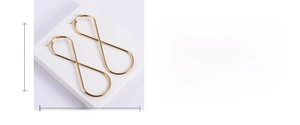 Size guide for infinity hoop earrings showing dimensions of 29mm height and 80mm width