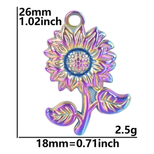 Rainbow plated sunflower pendant with size labels showing 26mm height and 2.5g weight