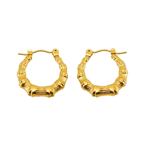 Orecchini a cerchio in acciaio inossidabile 18K con texture bambù e chiusura a U