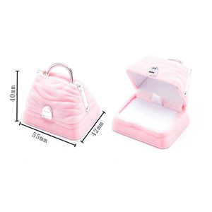Pink handbag shaped velvet jewelry box for rings with precise 55x42x40mm dimensions