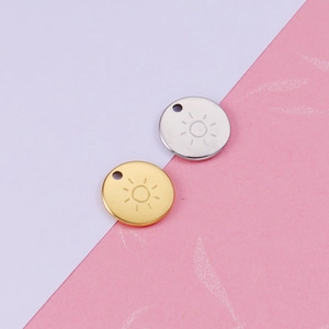 Polished 18K gold and silver stainless steel round sun pendants for DIY jewelry