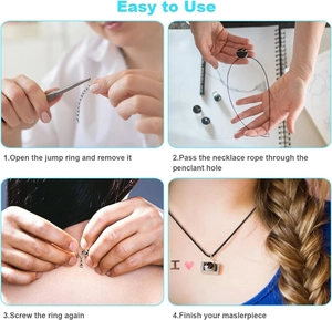 Guide étape par étape pour fixer un pendentif appareil photo à un cordon de collier
