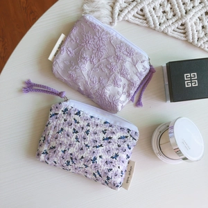 Porte-monnaie lavande brodé et mini pochette en coton avec zip à pompon tissé
