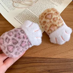 Pinces à cheveux en peluche motif pattes de chat léopard rose et marron style vintage