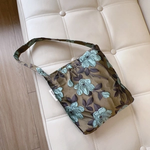Borsa a spalla retrò jacquard verde scuro con ricamo floreale 3D e manico minimalista