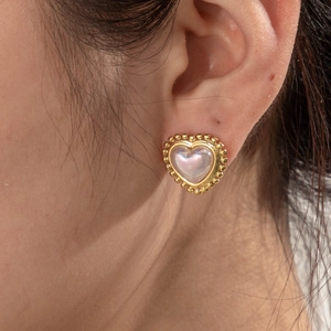 French vintage gold heart earrings with pearl inlay and beaded texture for women