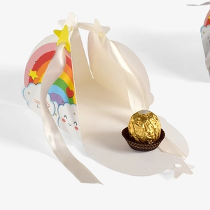 Boîtes cadeaux créatives arc-en-ciel triangulaires avec rubans pour bonbons et fêtes
