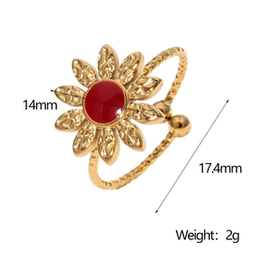 Dettaglio dell'anello a girasole placcato oro 18k con dimensioni 14mm e peso di 2g