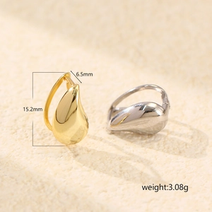 Polished S925 sterling silver waterdrop hoop earrings in gold and silver finish
