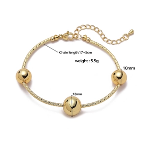 18K gold plated bead bracelet with 12mm and 10mm polished spheres on 17+5cm chain