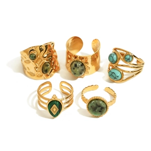 Set de 5 bagues vintage dorées en acier inoxydable avec turquoise et malachite