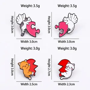Size guide for cute cartoon enamel cat brooches with weight and dimension details
