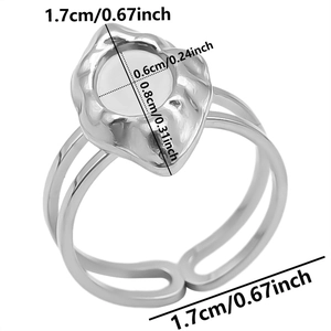 Detail of adjustable silver irregular floral ring showing top and band dimensions in cm