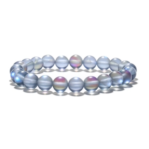 Mattes Mondstein-Perlenarmband mit irisierendem blau-grauem Schimmer und Glanz