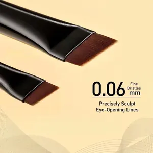 Fine 0.06mm blade eyeliner brush and eyebrow tool with ultra-thin synthetic bristles