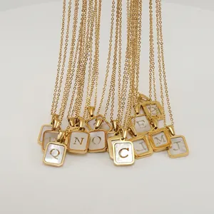 Collier Pendentif Lettre Initiale Carrée Acier Inoxydable Plaqué Or 18K Nacre Bijoux Lettre Ajourée Pour Femmes