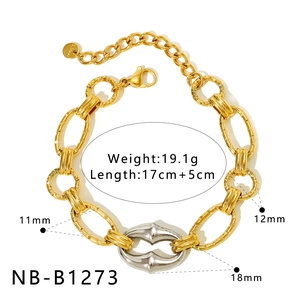 Two-tone stainless steel chunky chain bracelet with gold finish and polished silver details