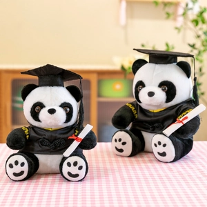 Peluches panda de remise de diplôme avec chapeaux et robes de doctorat pour cadeaux
