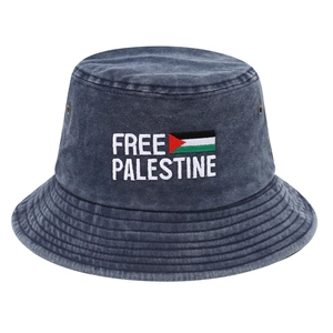 Cappello da pescatore in denim blu scuro con ricamo Free Palestine e la bandiera