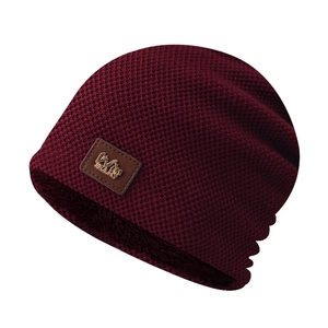 Winter men's burgundy waffle knit beanie hat with thick fleece lining and leather patch