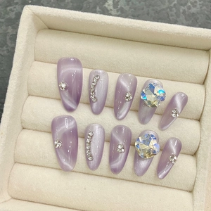 Handgefertigte Lila Katzenauge Press On Nails Mandel Künstliche Nägel Mit Strasssteinen Und Großen Geometrischen Kristallen