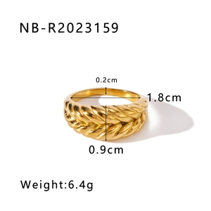Detail view of 18K gold braided texture ring with precise size and weight measurements