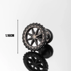 Industrial gear style stainless steel stud earring with star design, 1.16cm diameter