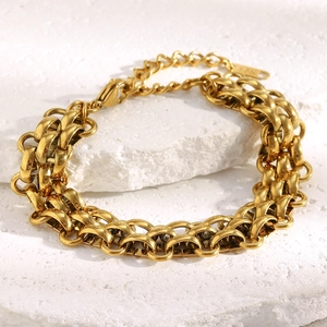 Triple Layer Interlocking Ring Chain Bracelet 18K Gold Plated Stainless Steel Geometric Minimalist Jewelry For Women