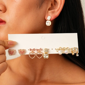 Boucles D'oreilles En Alliage Strass Imitation Künstliche Perle Avec Tige En Acier Coeur Noeud Carré Géométrique Élégant Mode Pour Femmes
