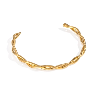 Minimalist twisted rope open bangle with 18K gold plating and polished stainless steel finish